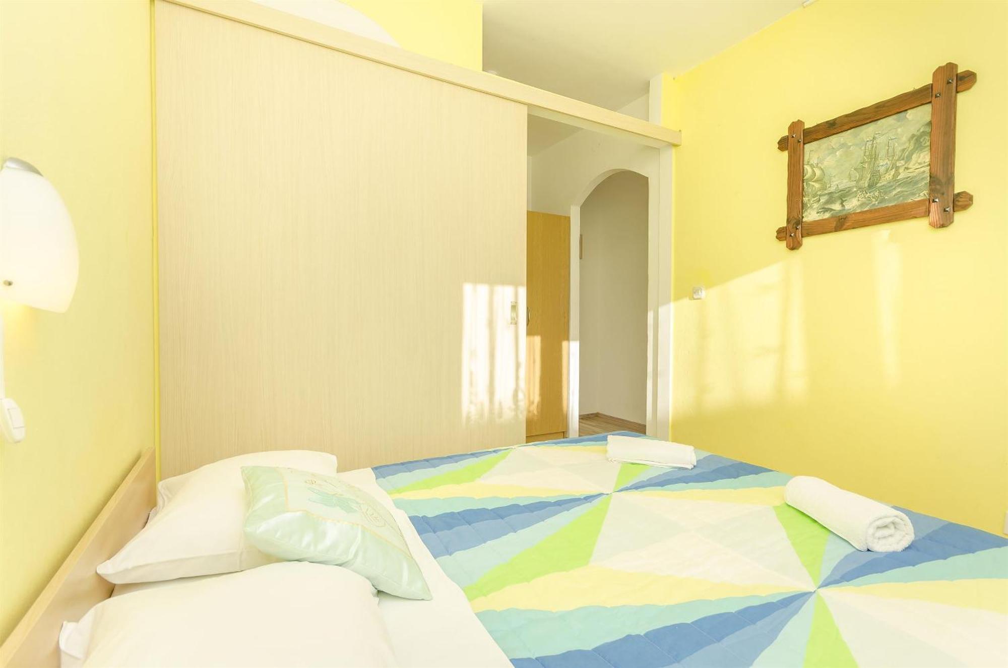 Apartments Rajka ヴォディツェ エクステリア 写真